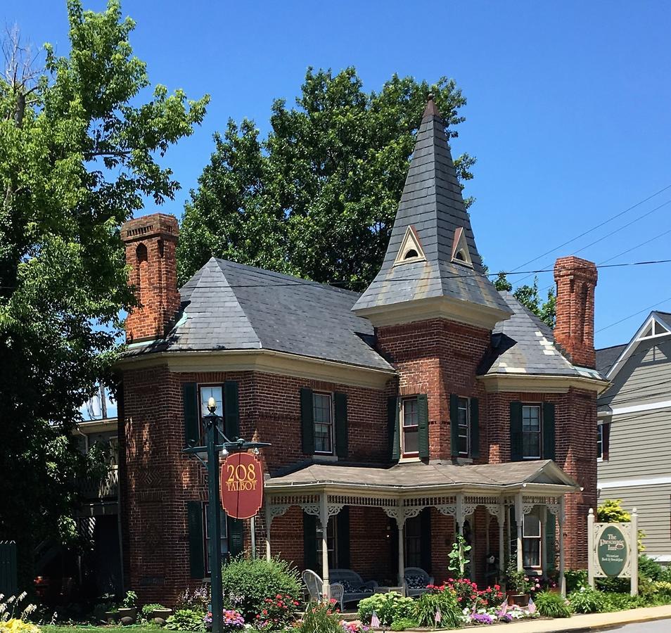 Parsonage Inn Bed And Breakfast Saint Michaels Exterior photo
